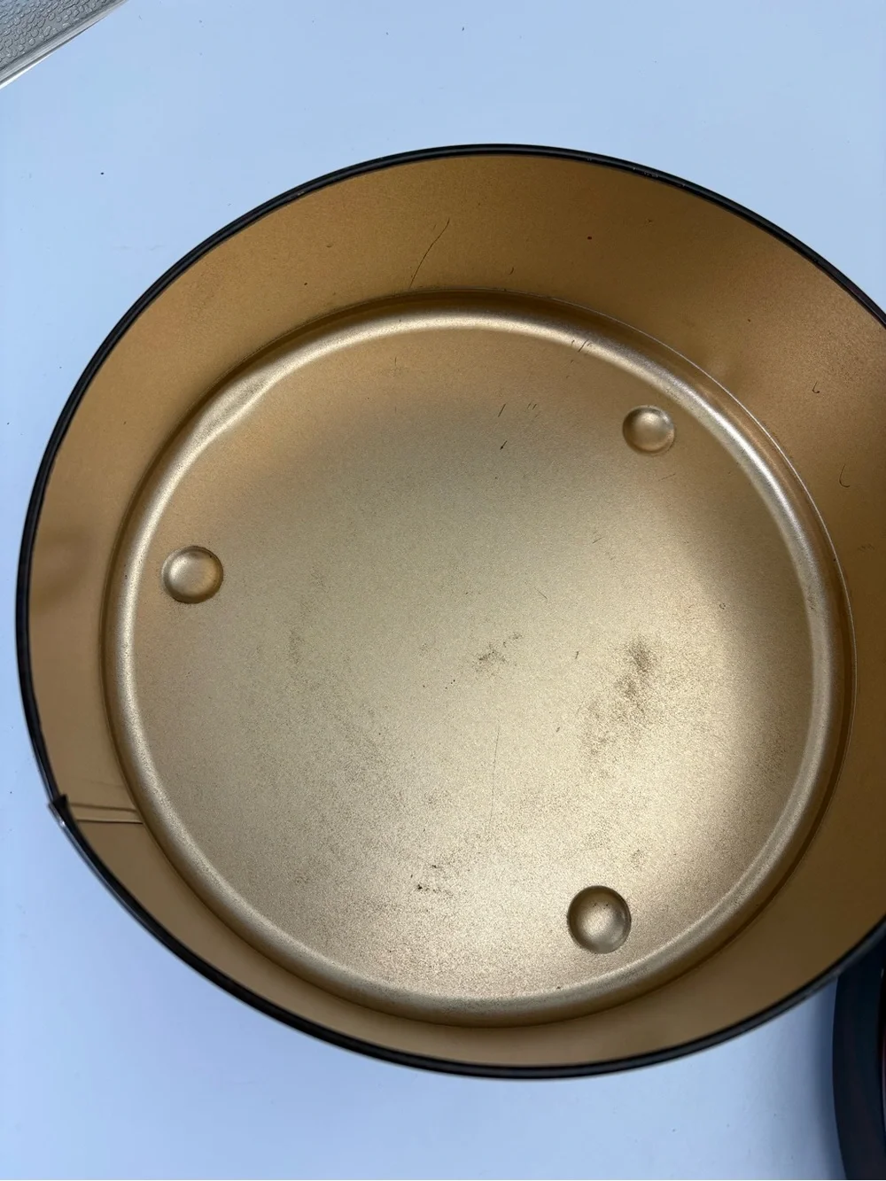 Mid-century Modern Ducks In Flight Large Round Metal Tin
